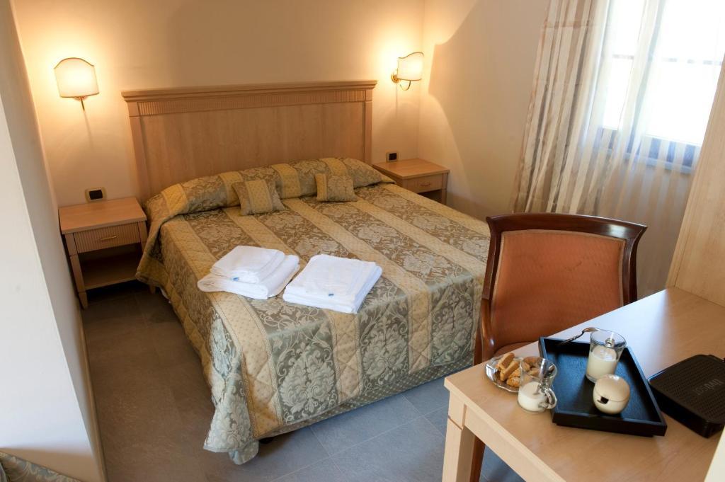 Agriturismo Ca' Montioni Guest House Mercatello sul Metauro Ruang foto