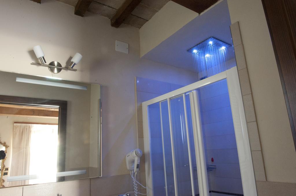 Agriturismo Ca' Montioni Guest House Mercatello sul Metauro Bagian luar foto