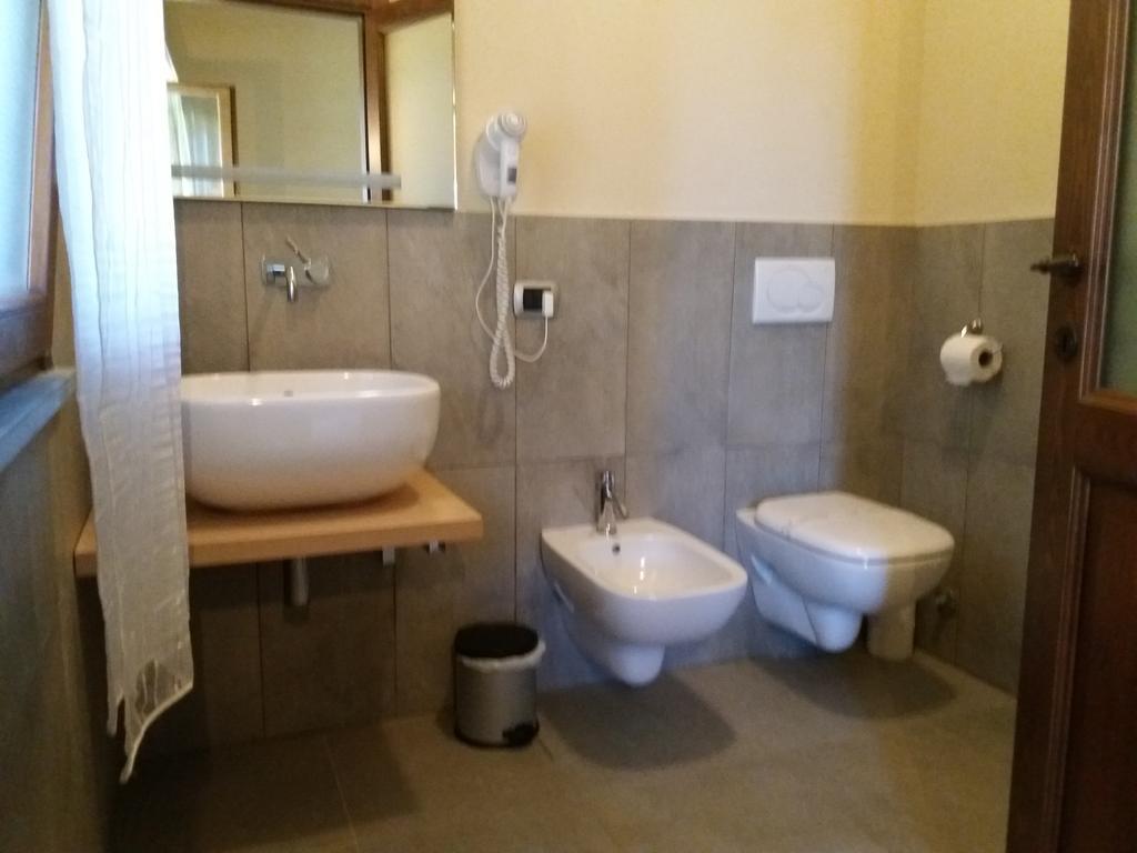 Agriturismo Ca' Montioni Guest House Mercatello sul Metauro Bagian luar foto